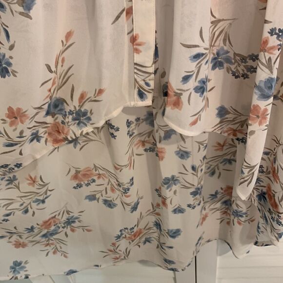 Torrid 1 cream color Lexie 3/4 sleeve chiffon Hi-low - Picture 9 of 12